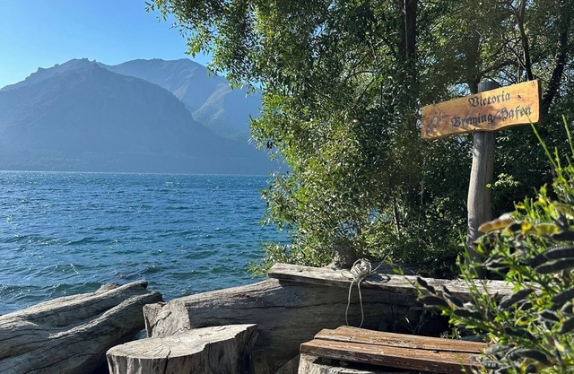 Patagonia en Estado Puro: Tu Refugio con Playa Privada