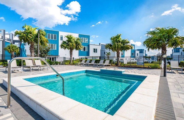 Aesthetic Condo near Disney w/ Resort Amenities by Renty Resorts - B6 #226