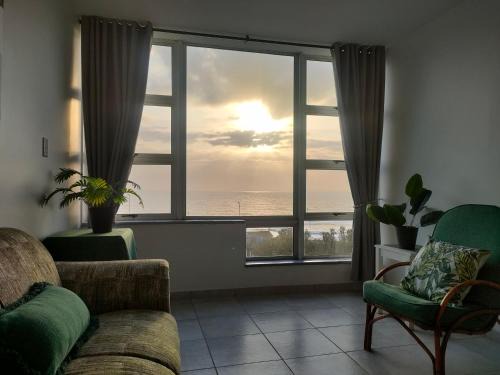 Peacehaven's Finest View 107