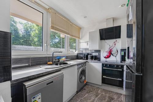Peckham apartment with 2 balcony
