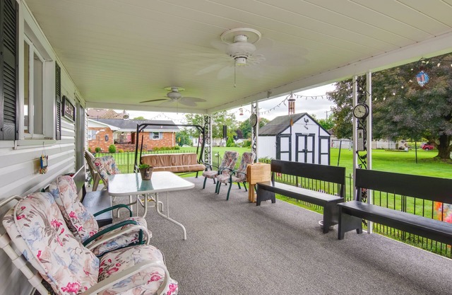 ¡NUEVO! Acogedora Parker House w / Deck & Spacious Yard!