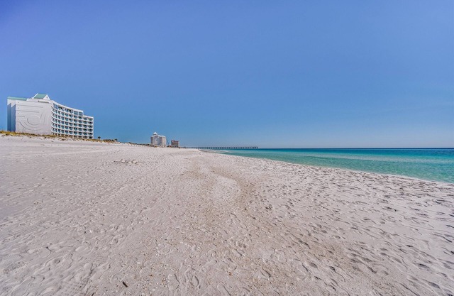 Pensacola Beach 1 Bed Sleeps 6 Modern Loft