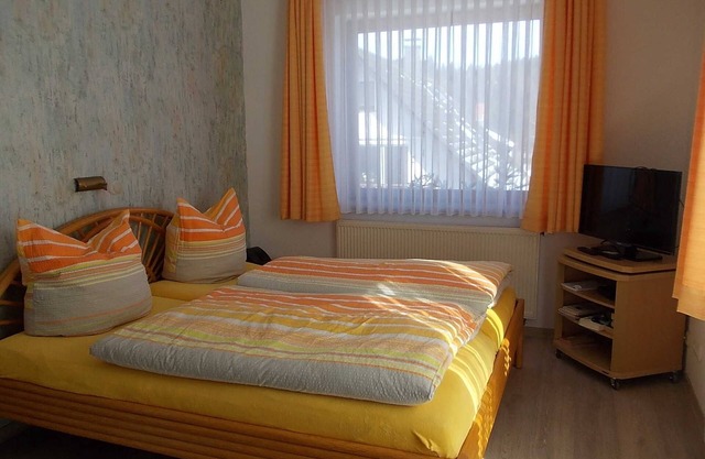 Pension Gästehaus Ehrenberg Habitación doble 6 con balcón - Gästehaus Ehrenberg