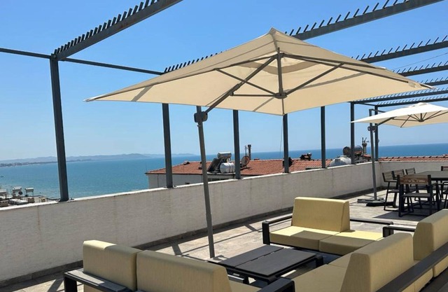 "penthouse Apartment With Terrace on the Sea"