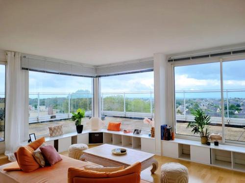 Penthouse/Rooftop Ocean view
