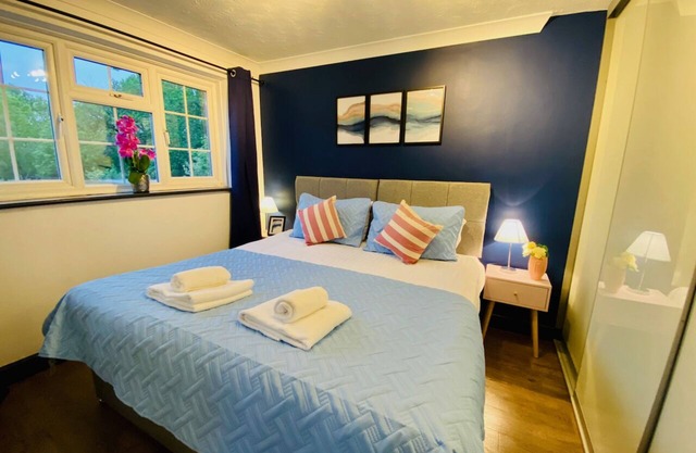 Casa-Negocios-Baño Privado-Vista a la Ciudad-LF