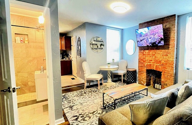 *Perfect Locale* Mins to all Attractions+Free Park