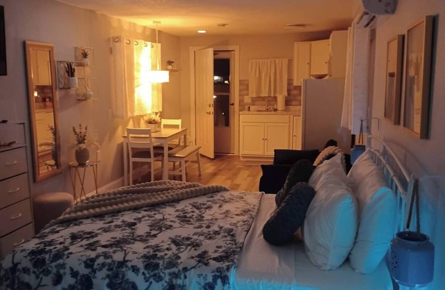 tiny house, near Disney, Kissimmee, Florida