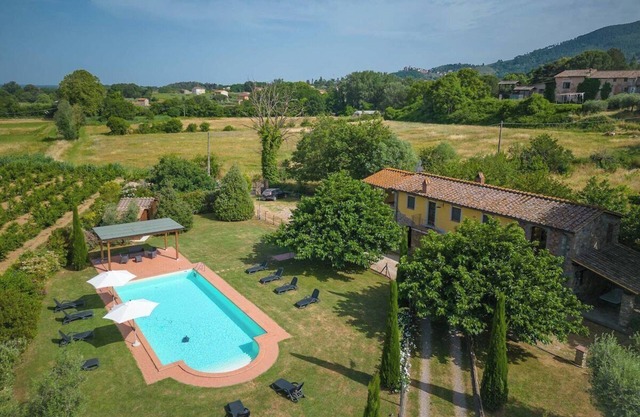 Pescheto - villa con piscina privada, aire acondicionado, WiFi, Lucca