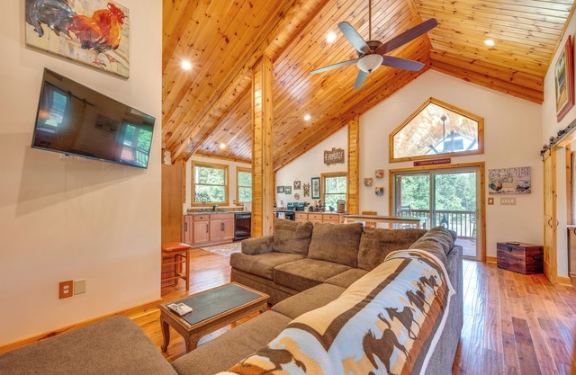 ¡NUEVO! 2br Dry Branch Barn-Apartamento en 488 Acres!