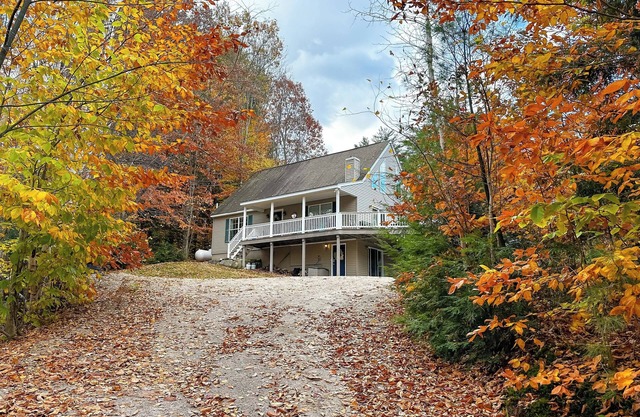Conway Home w/ Game Room: 5 Private Beaches
