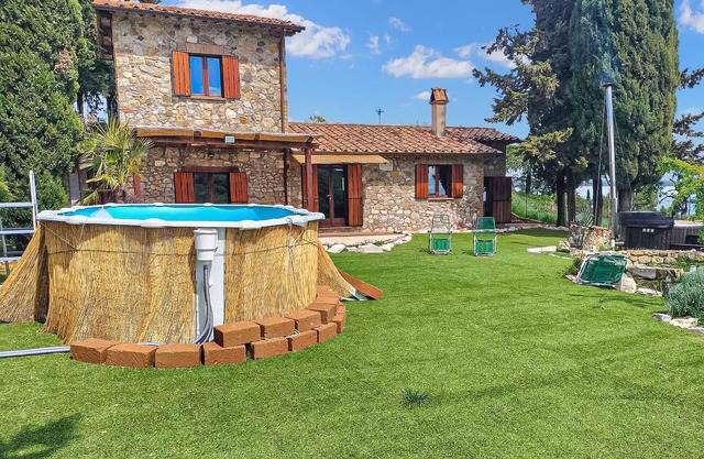 Casa que admite mascotas en Campiglia.