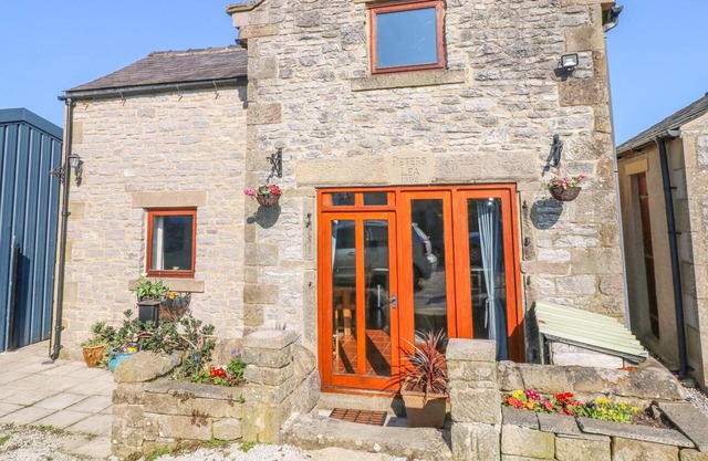 Peters Lea, BAKEWELL