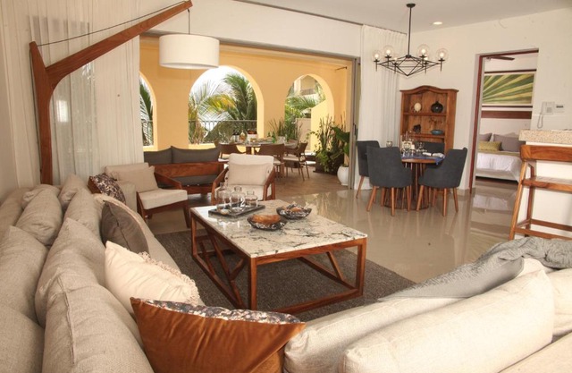 Petit Luxe Las Gavias Grand 217