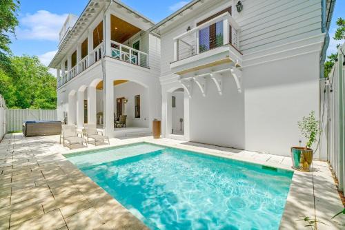 Pinecrest Retreat