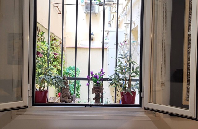 Plaza de España y Gran Vía - Apartamento con patio - Hasta 4 personas