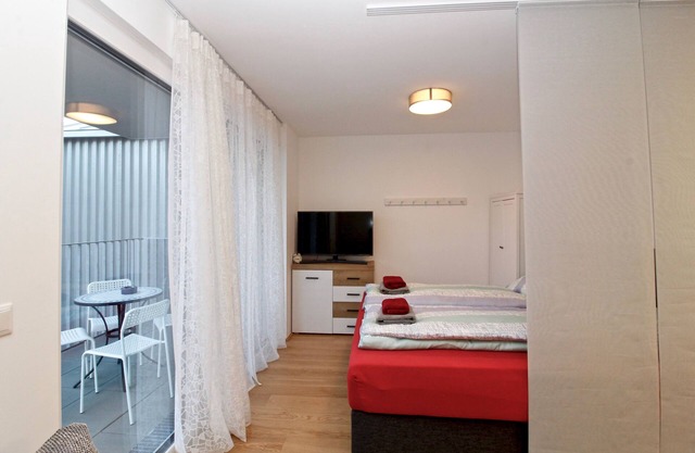 Pool - Balcony - Garage - Studio with all Benefits