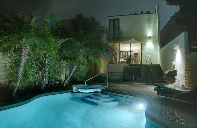 Mission Bay Views Pool Spa!