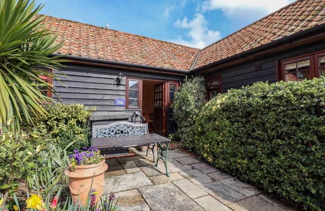 Poppy Cottage