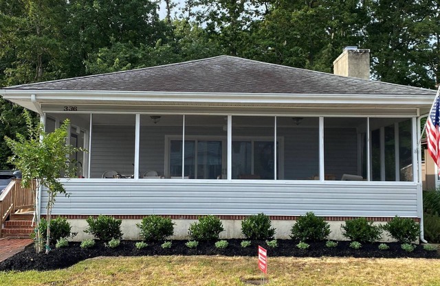 Porch Life – In-Town Private 3 BR Home Sleeps 6-8