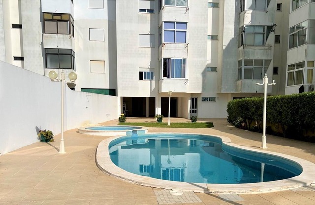 Portim O Classic With Pool by Homing