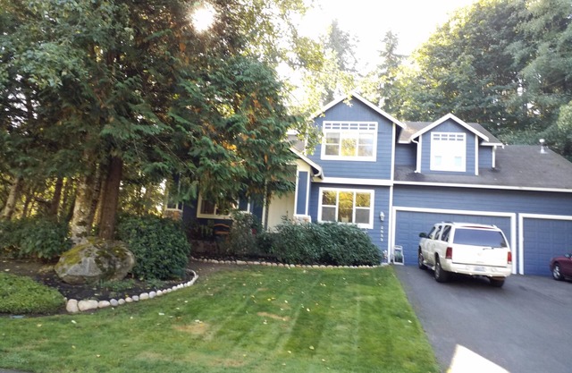 Poulsbo Viking Viland Crest
