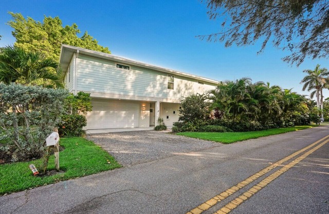 Breathtaking New 4 Bed/3 Bath Pool Home