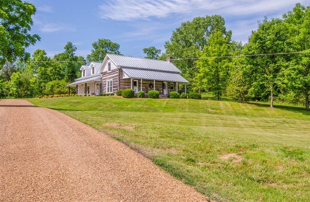 Propiedad Premier Leipers Fork Log Cabin