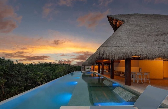 Premium Apartment W/private Pool & Garden