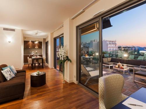 Presidential apartment in Cannes
