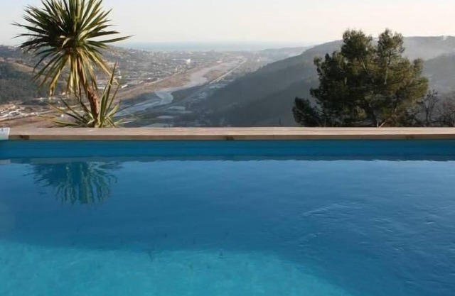 Bonita casa provenzal con vista al mar