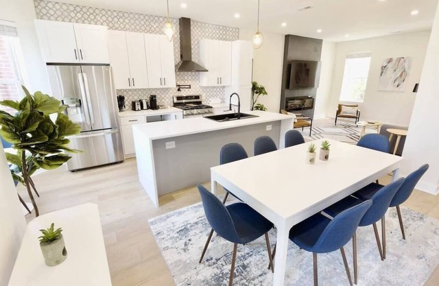 Pristine Petworth Family Home w Street Parking!