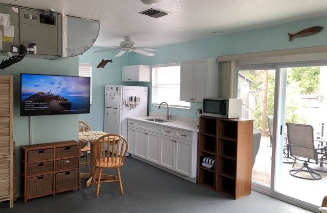 Privacy just minutes from Englewood Beach