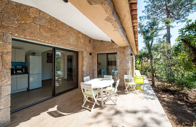 Área privada de Cala Rossa, Villa de 2 dormitorios