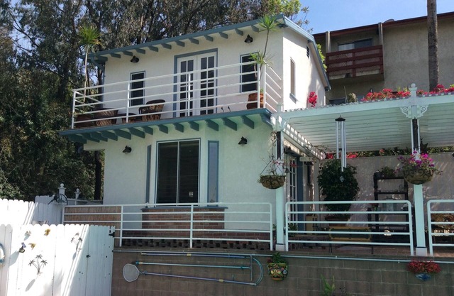 Casa privada en alquiler en la hermosa Glendale con todos los servicios incluidos.