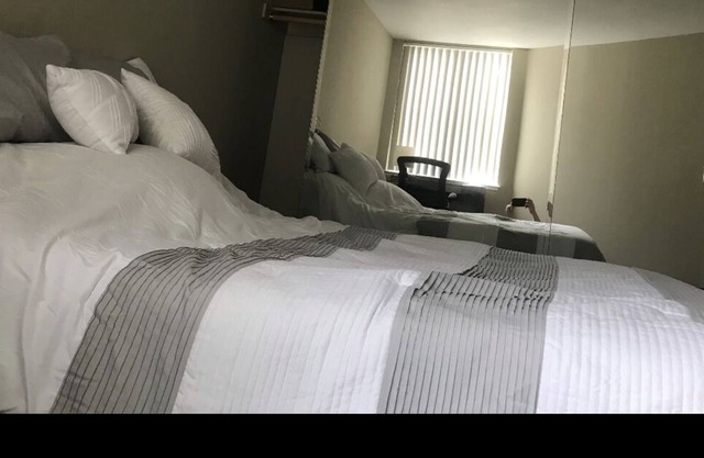 Cama privada + baño completo en el corazón de Silicon Valley
