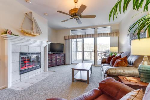 Private Boat Slip Family-Friendly Lazy Days Condo