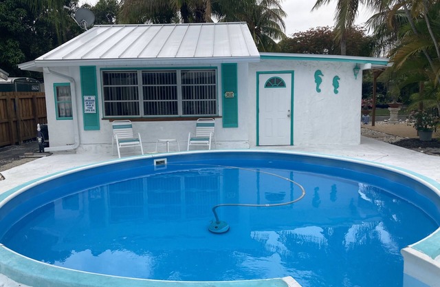 CABINA PRIVADA Cabina limpia, cómoda y acogedora a 5 minutos de la playa / Propiedad única