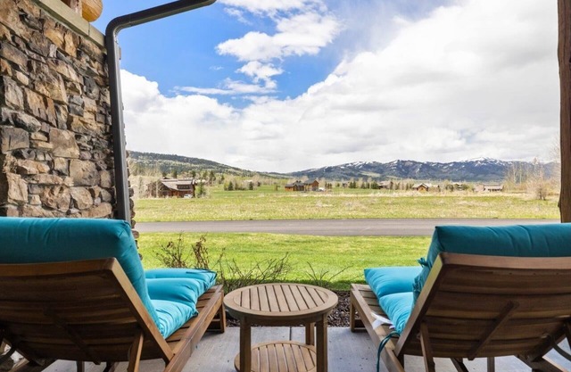 Restful Adventure Condo at the Palisades includes Bronze Buffalo Ranch amenities