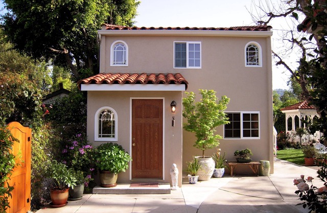 Ten Arches Guest House