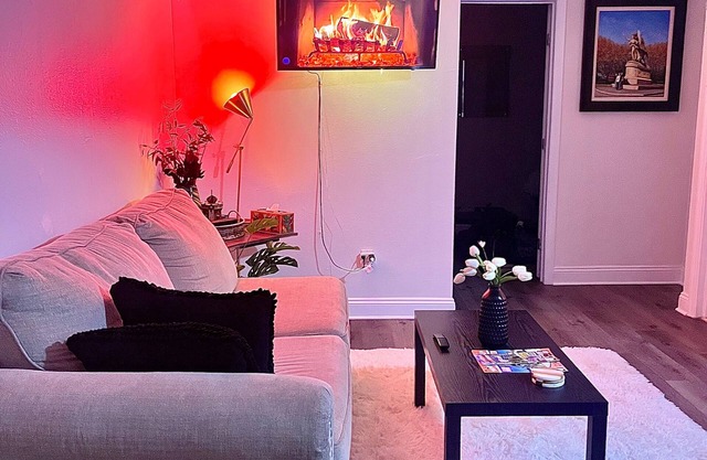Private King Suite;Downtown tampa Home; SOHO, Bayshore and Channelside paradise
