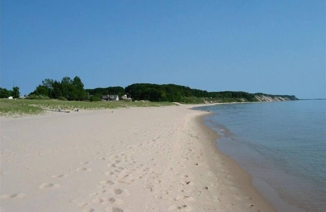 Playa privada del lago Michigan! Impresionantes puestas de sol! Fantastic Fun Family!