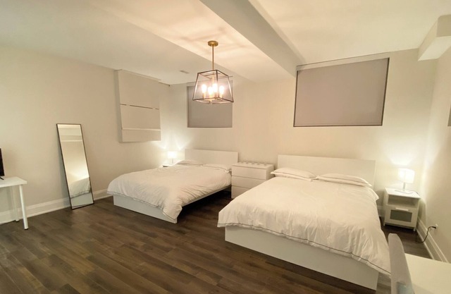 Private Luxurious Lake Simcoe Cottage