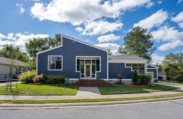 PRIVATE OASIS IN REHOBOTH BEACH - 228 Country Club Drive