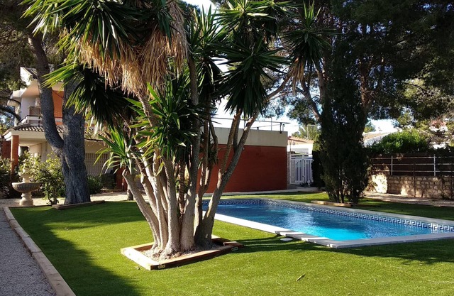 Gran chalet con piscina privada cerca de la playa, jardín y terraza
