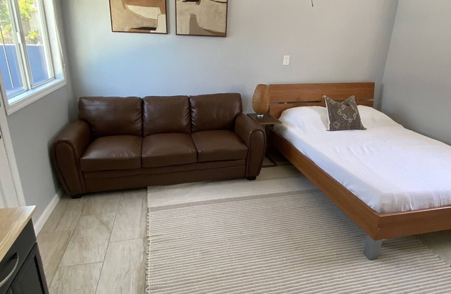 Private Studio In The Heart Of San Diego!