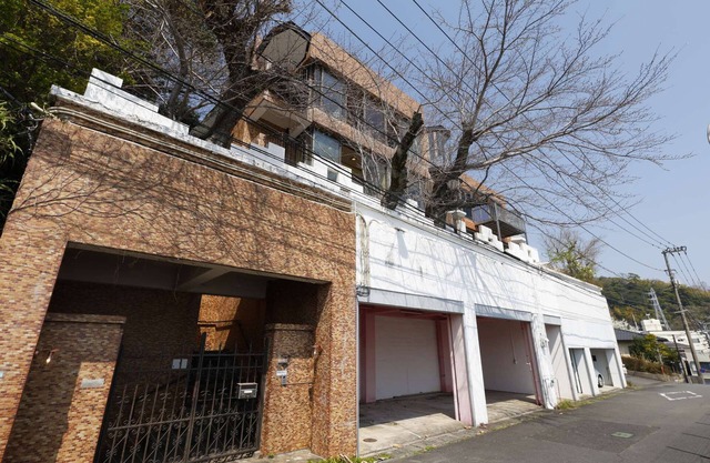 Private villa for up to 10 people with a panoramic view of Atami in front of you