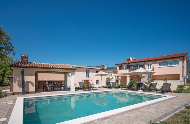 Casa de vacaciones privada con A/C, piscina privada, WIFI, TV, terraza, vista panorámica