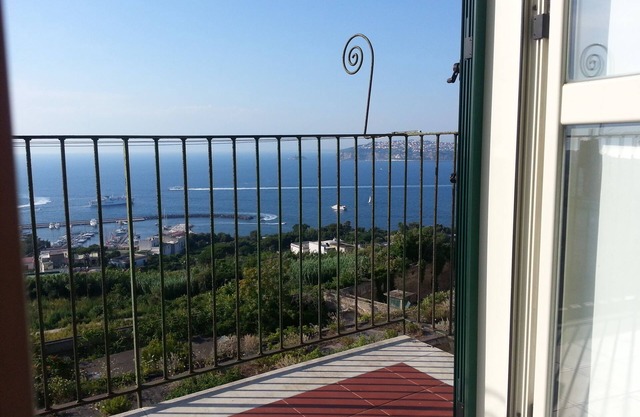 Procida Vistas impresionantes y un gran ambiente