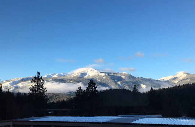monte Cabaña Shasta / Montaña Black Butte